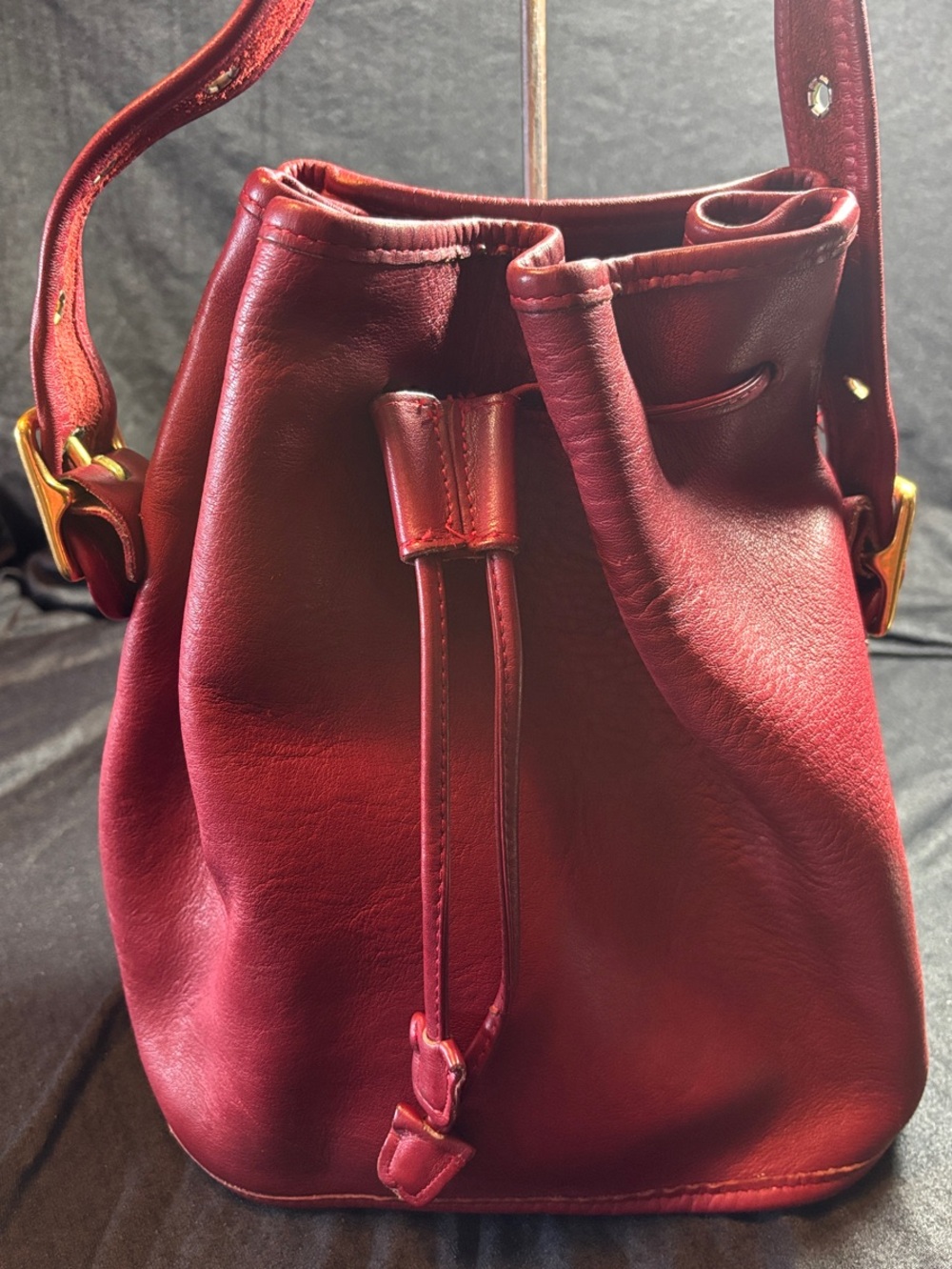 Classic Coach Burgundy Red Leather Drawstring Shoulder Bag
